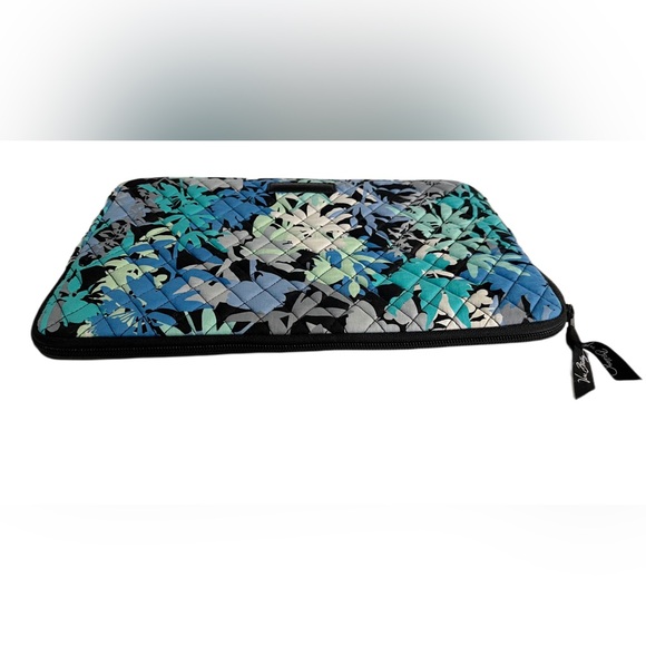 Vera Bradley BUNDLE of 1 Laptop Bag and 1 Wallet - Picture 5 of 15